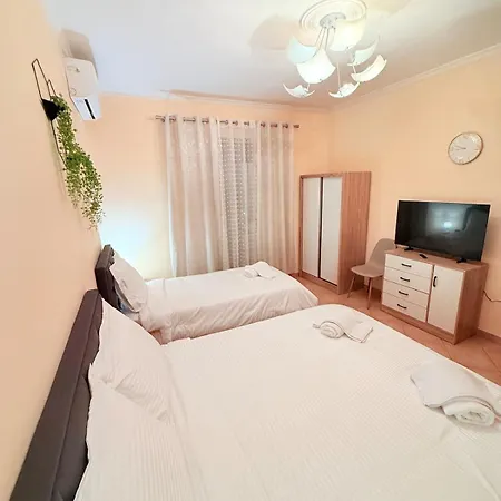 Elia 4 Boulevard Tirana